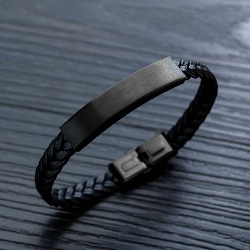 Gravyr Svart Armband För Herr I Läder Och Titan