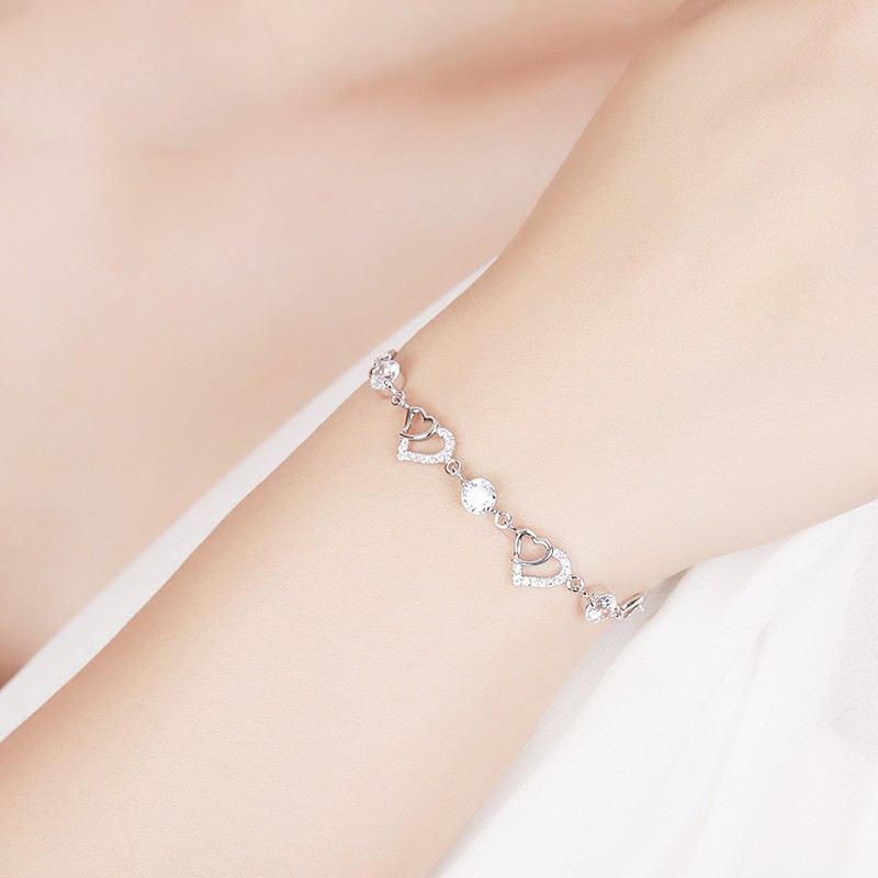 Romantiskt Mode 925 Sterling Silver Hjärtformat Inlagt CZ Armband