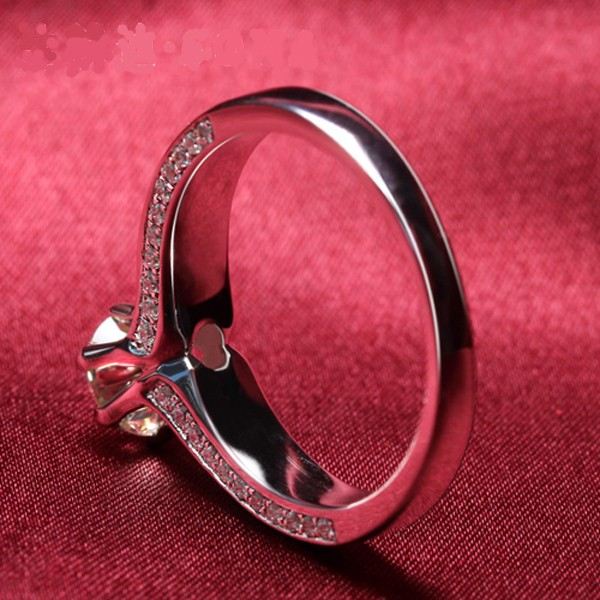 Blank 925 Sterlingsilverförlovnings / Vigselring Med Stor Rund Konstgjord Diamant