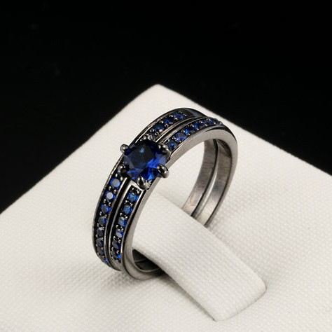 Exklusiva Lyxiga Svartguld Inlagda Blå Cubic Zirconia Förlovningsringar
