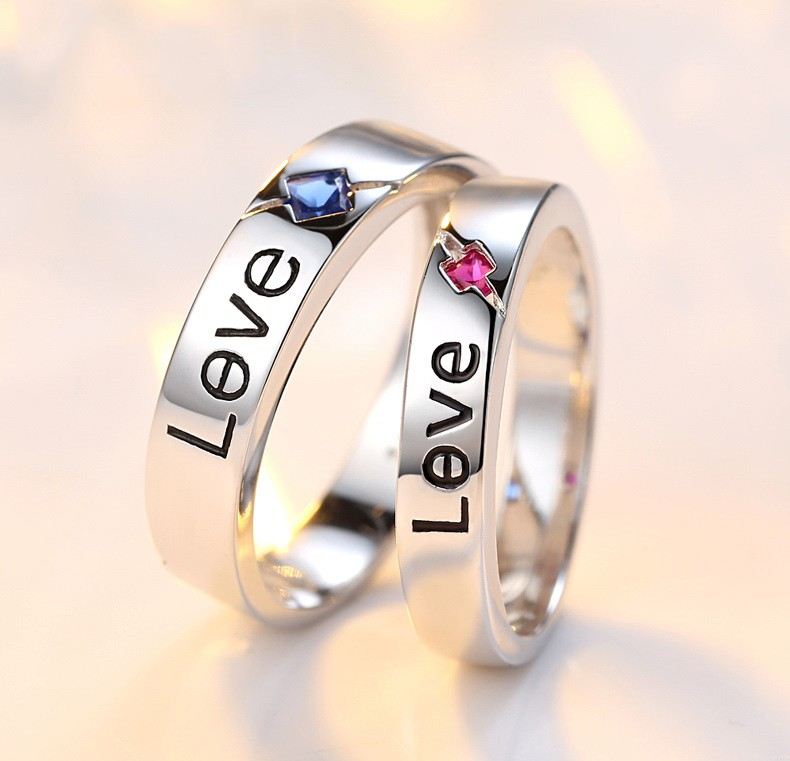 Kreativ Kärleksdesign Röd Och Blå Ädelsten S925 Sterling Silverälskare Parringar