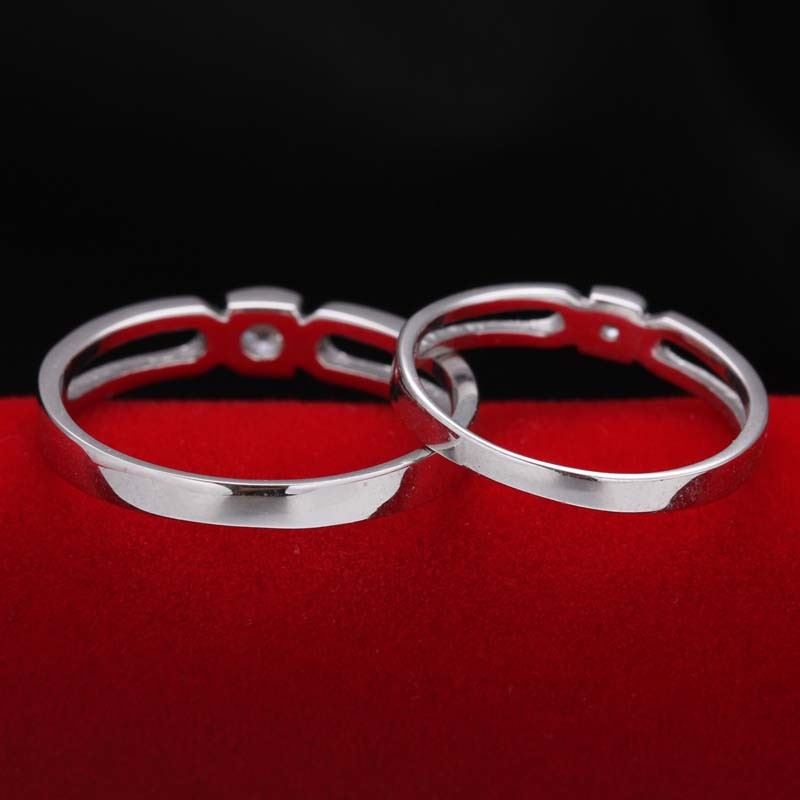 Unik Ihålig Design Inlagd Med Parringar I CZ 925 Sterling Silver