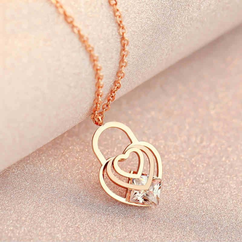 Elegant Sötpläterat 18K Roséguld Hjärta Halsband