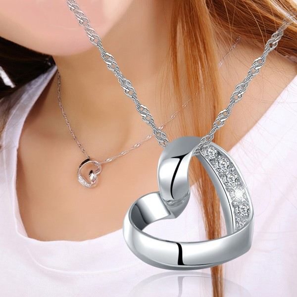 Enkelt Och Snyggt Hjärtformat 925 Sterling Silverhalsband