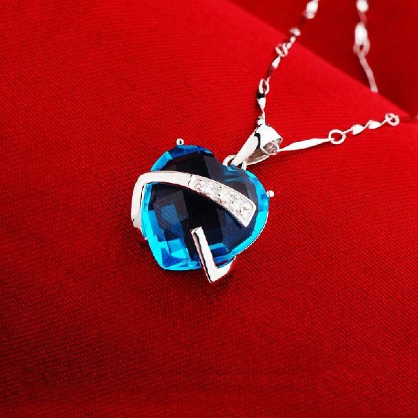 Romantisk Kram Mitt Hjärta Kristall Hänge Dam Sterling Silver Halsband